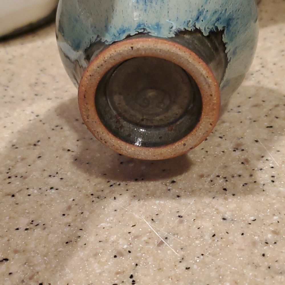 Vase Ceramic Small - Picture 5 of 6
